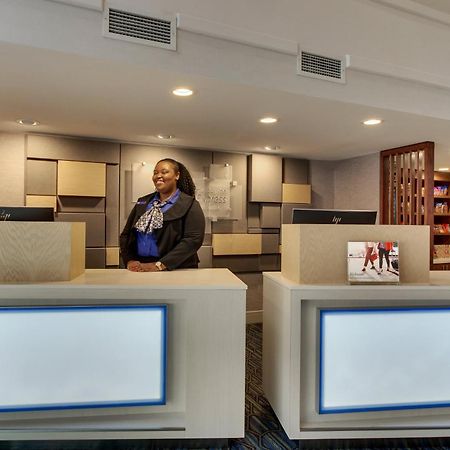 Holiday Inn Express Hotel & Suites - Atlanta/Emory University Area By Ihg Decatur Exterior photo